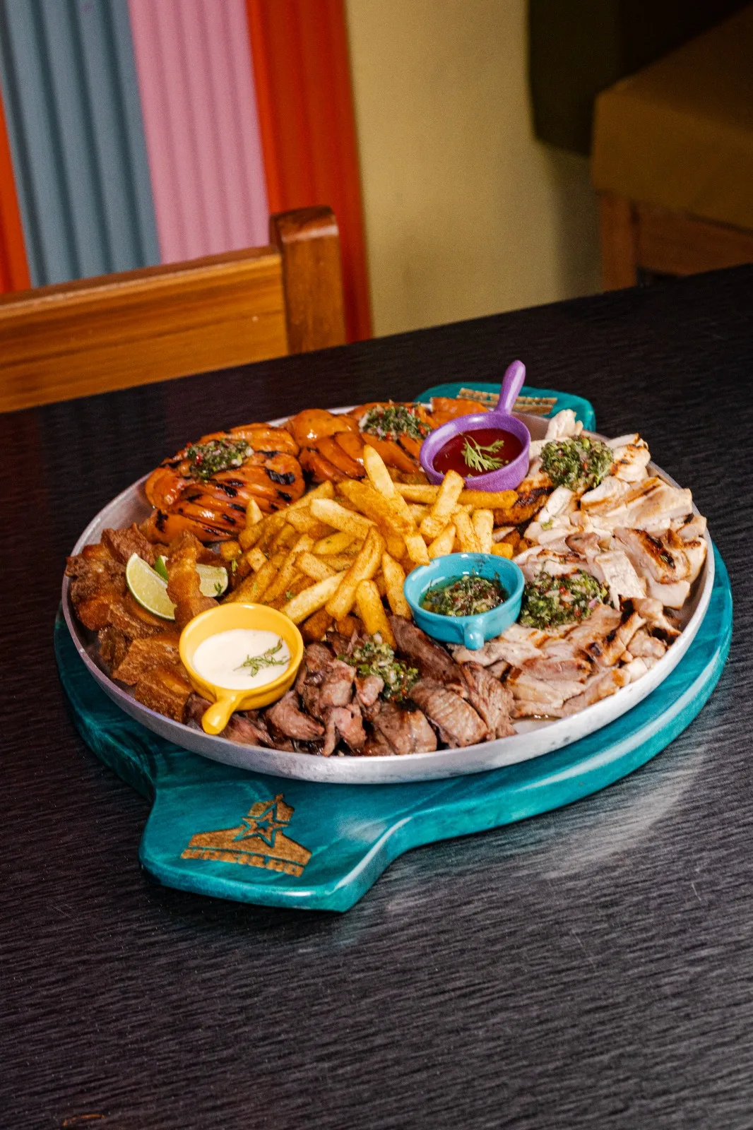 Súper picada parrillera para 4